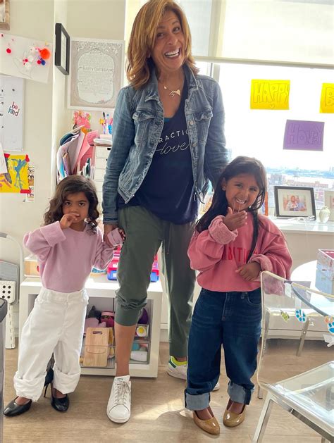 hoda kotb children.